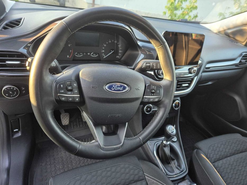 Vand FORD Puma 125 cp titanium