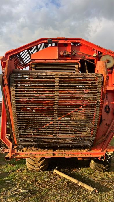 Картофелеуборочный комбайн Grimme DR1500
