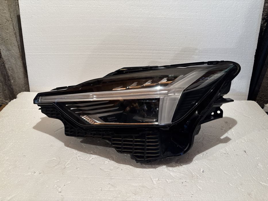 Фар Volvo Polestar