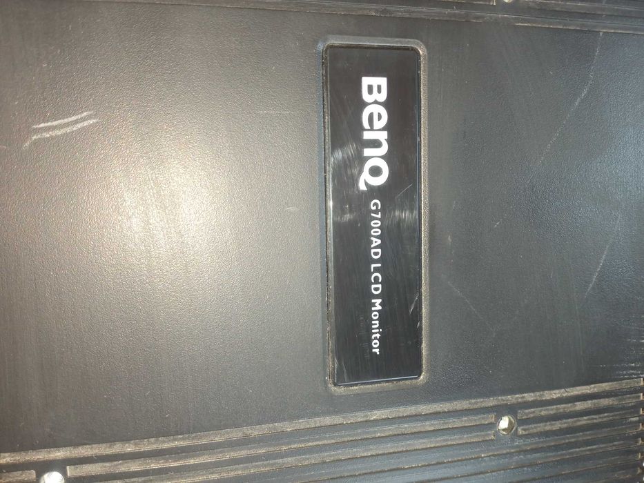 манитор неновый 17. дюймов