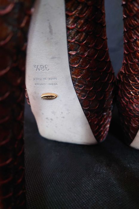 Sergio Rossi 38.5 Python