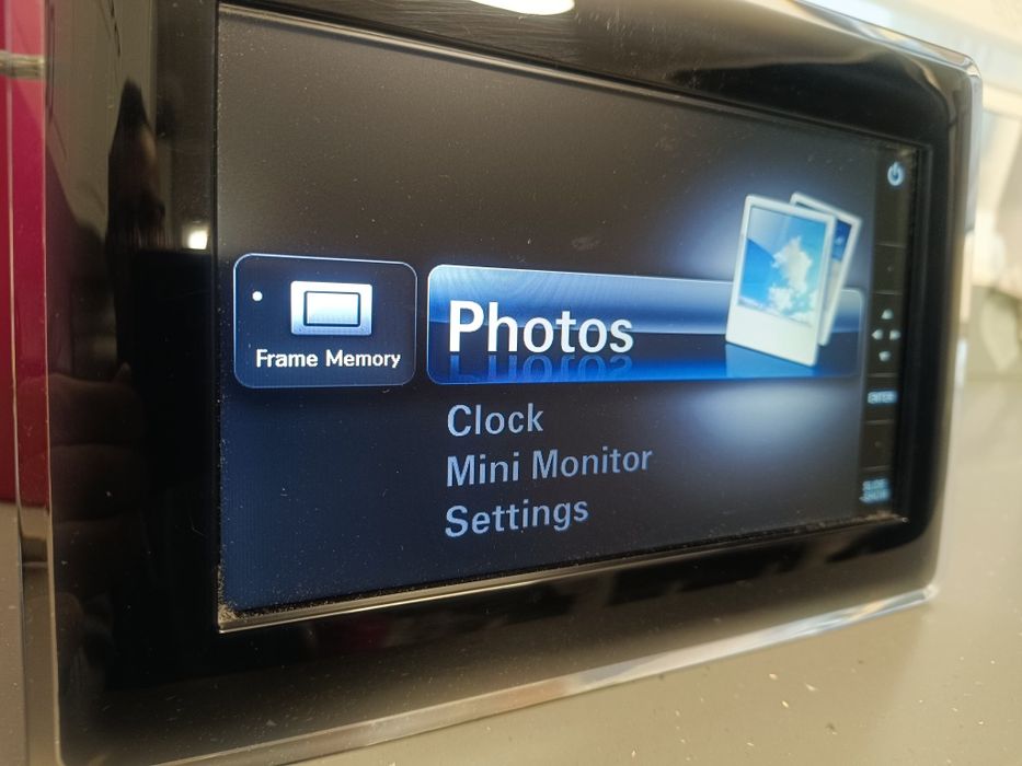 Rama foto digitala Samsung SPF-87H