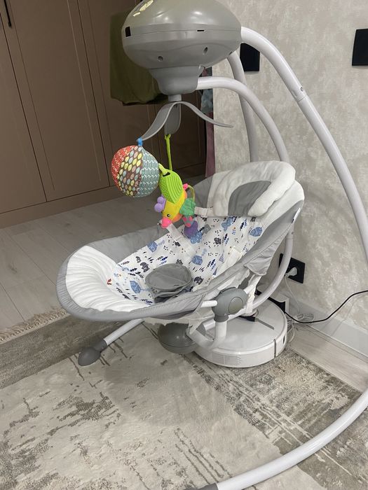 Продам детские качели-шезлонг