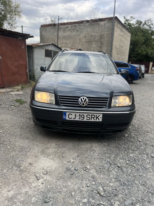 Vand volkswagen bora 1.9 ARL , 2002 .