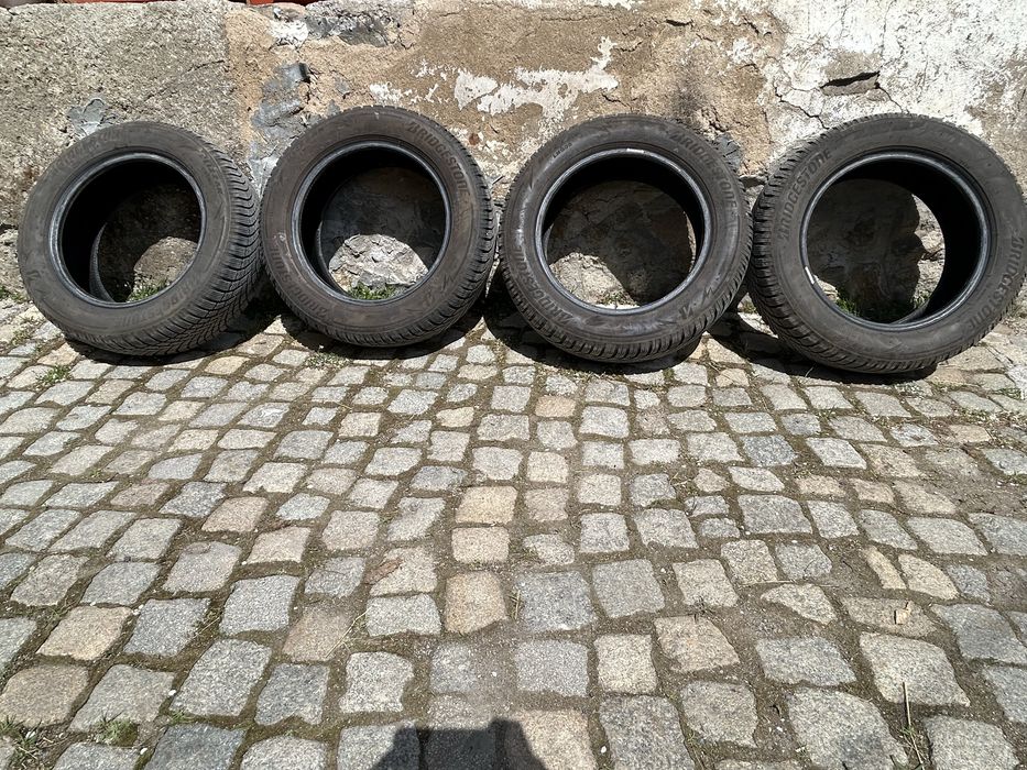 Зимни гуми Bridgestone LM005 - 205/60/16