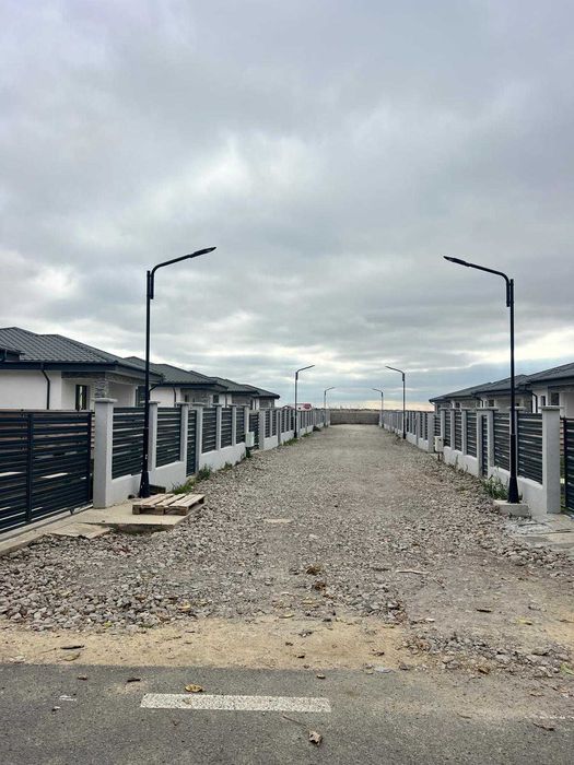 Casa 3 Camere | Vanatori | Asfalt| Toate utilitatile| Constructie Noua