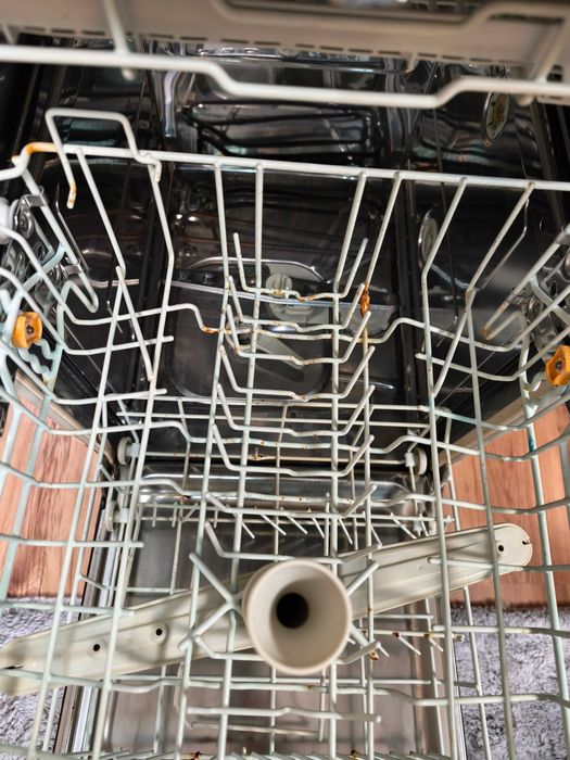 Съдомиялна за вграждане  Miele 45см