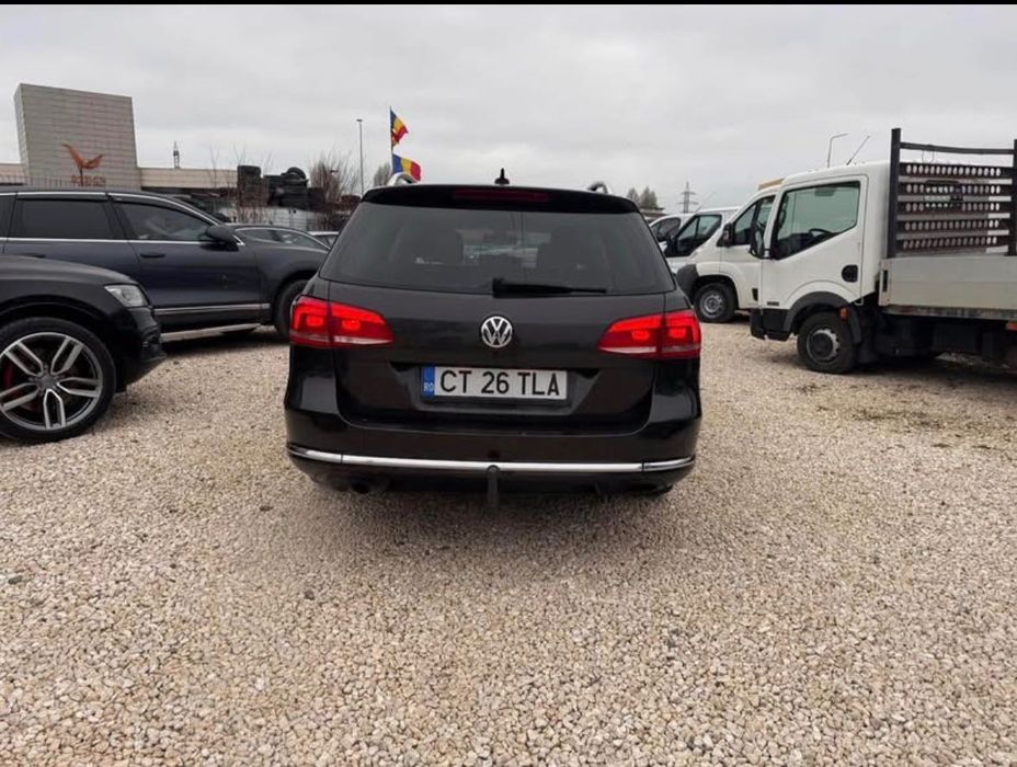 VOLKSWAGEN Passat 2011 — imagine 2