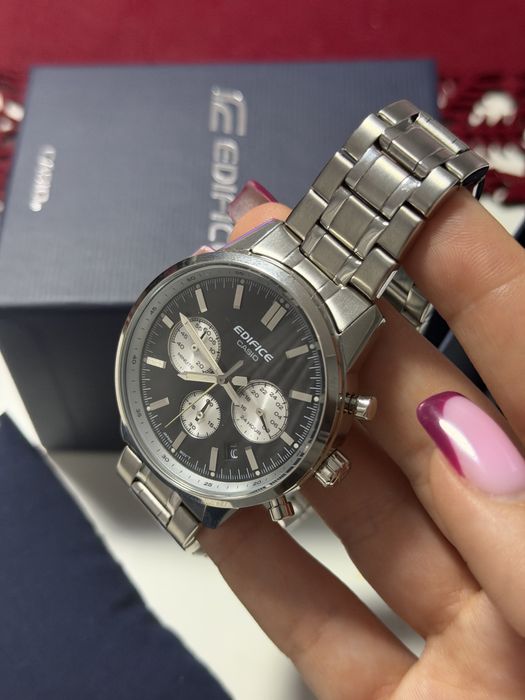 Чисто нов часовник CASIO
