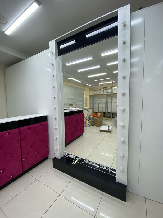 Зеркало с подсветкой