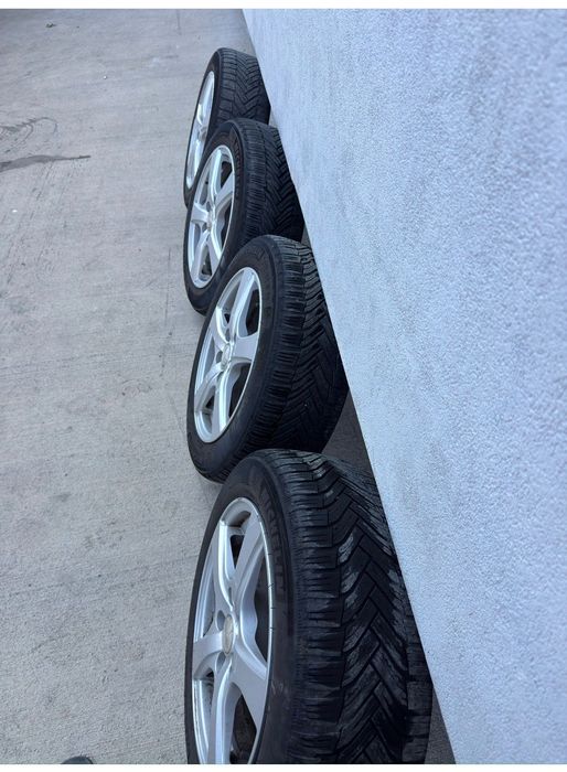 4 алуминиеви джанти 16 цола + зимни гуми Michelin 205/55 R16