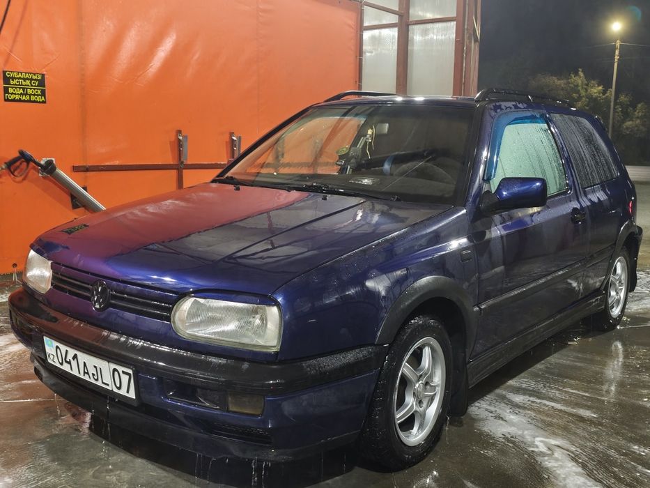 Volkswagen Golf 1 6