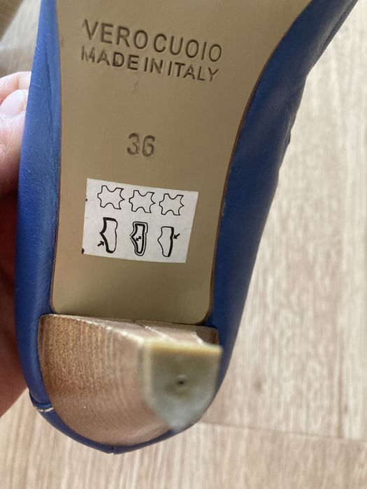 Кожаные туфли абсолютно новые