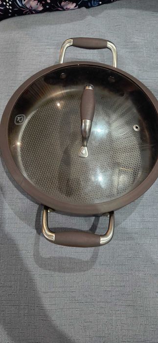 Продам Сотейник с крышкой Röndell