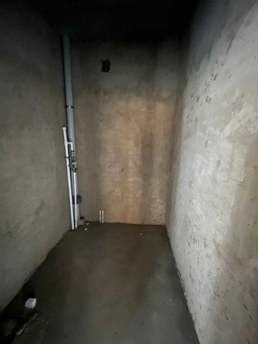 Продам 2 комнатную на Батысе