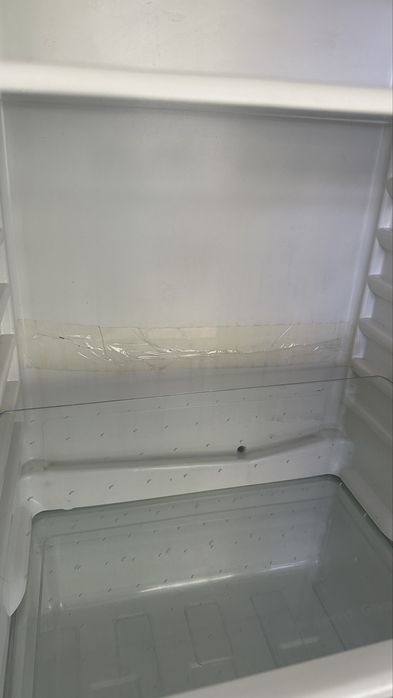 Продаю холодильник Samsung