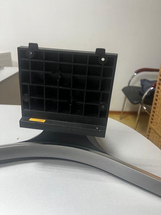 Подставку по телевизр samsung