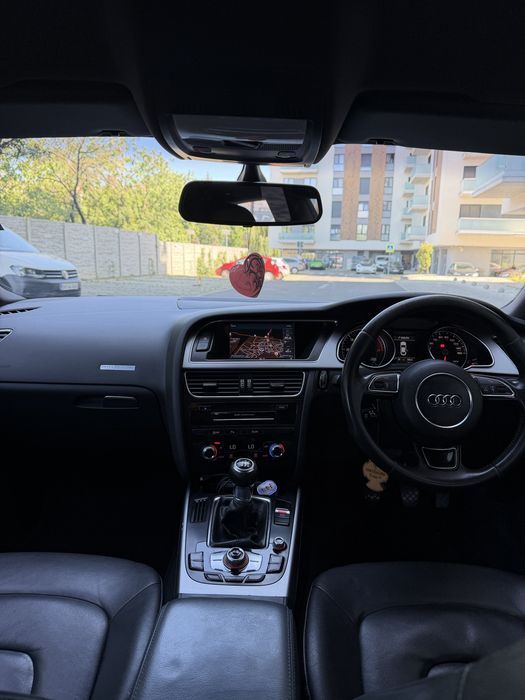 Dezmembrez Audi A5 2.0tdi CGLC manual 6+1