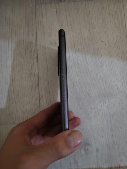 Телефон Самсунг с21фе срочна срочно