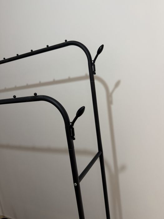 Напольная вешалка