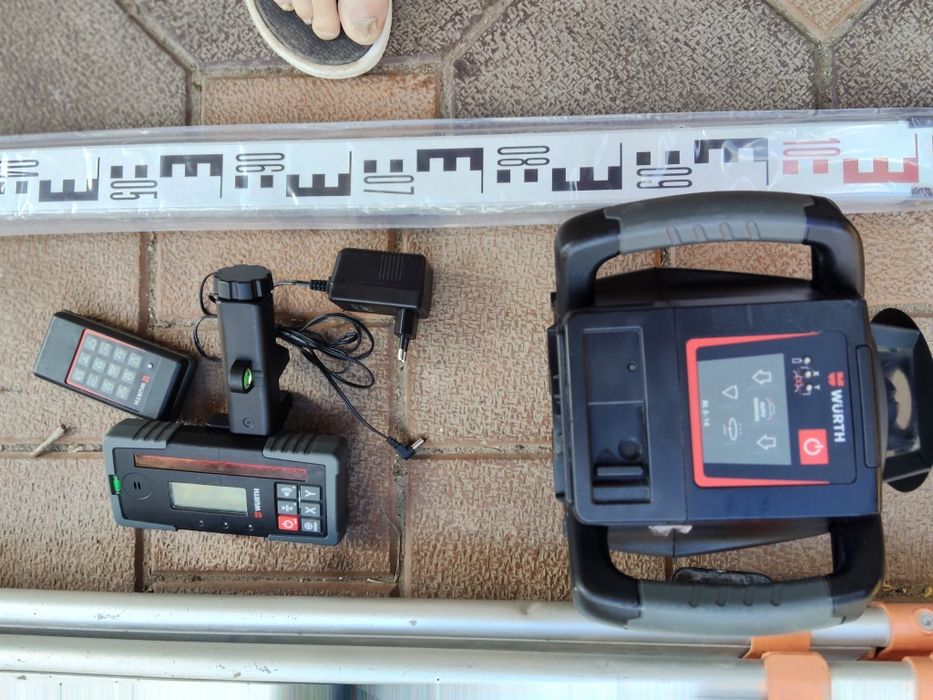 Laser de exterior cu dubla panta  WURT RL 5-14 că și nou