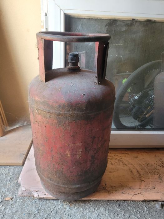 Продам газовый балон