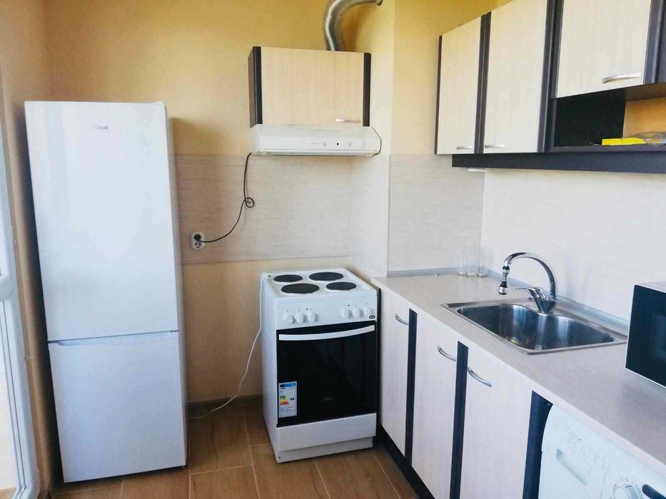 Дава се под наем Двустаен апартамент в София, Гоце Делчев - 65 кв.м за 500 € - Снимка #2