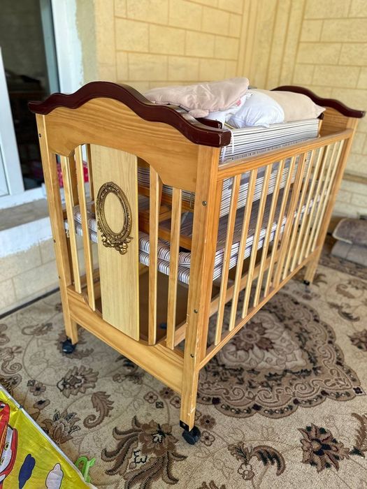 Болалар каравати