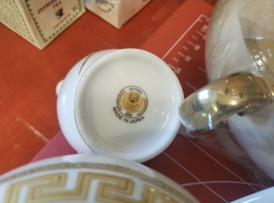 Блюдца 1шт 100тг