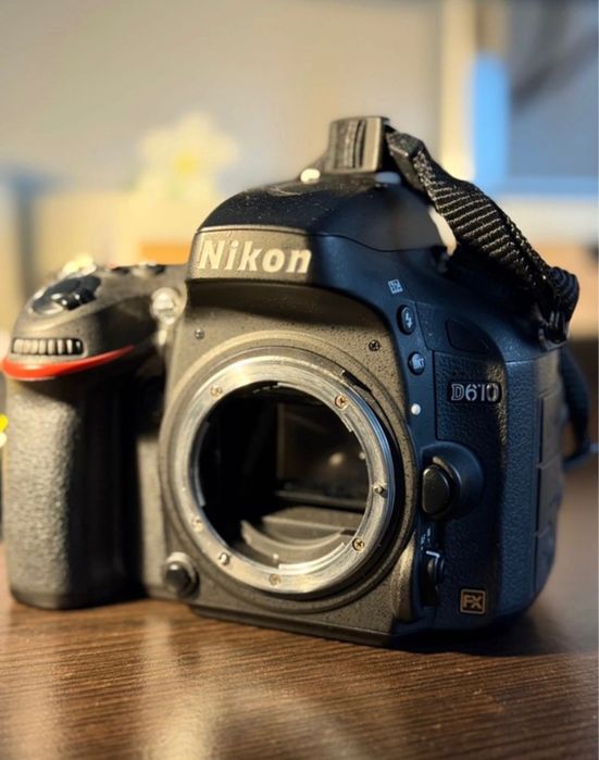 Nikon D610 body