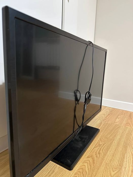 Продам телевизор 32 дюйм