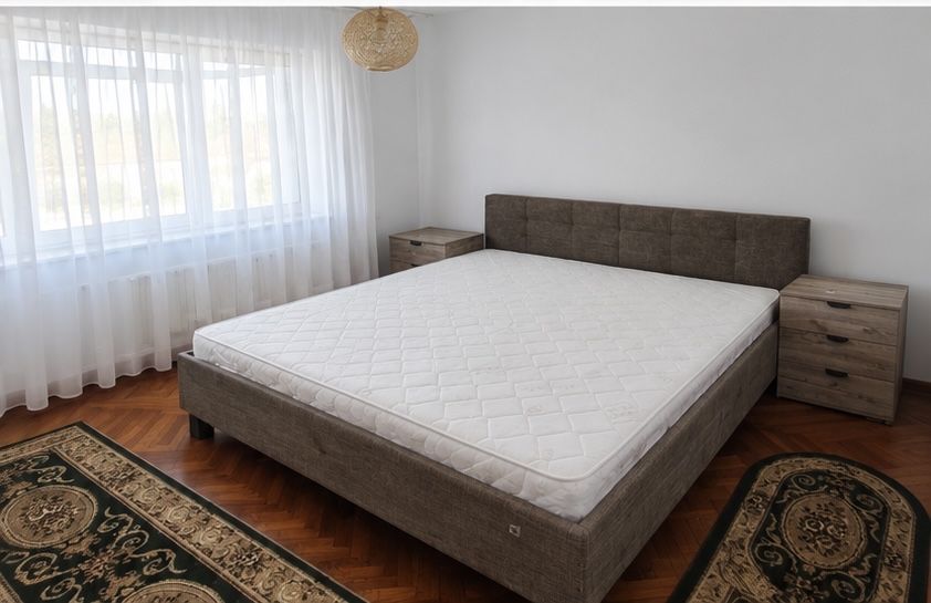 Apartament de inchiriat
