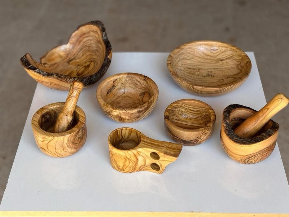 Дъски за рязане от маслина (купа,чинийки,хаван)