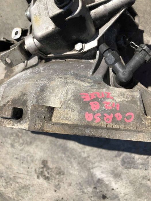 cutie viteza manuala  1.2 b  opel corsa c