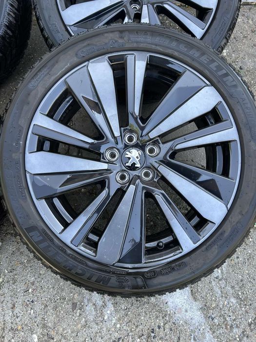 Оригинални джанти с гуми Peugeot / Пежо 19" 5x108 3008 / 5008