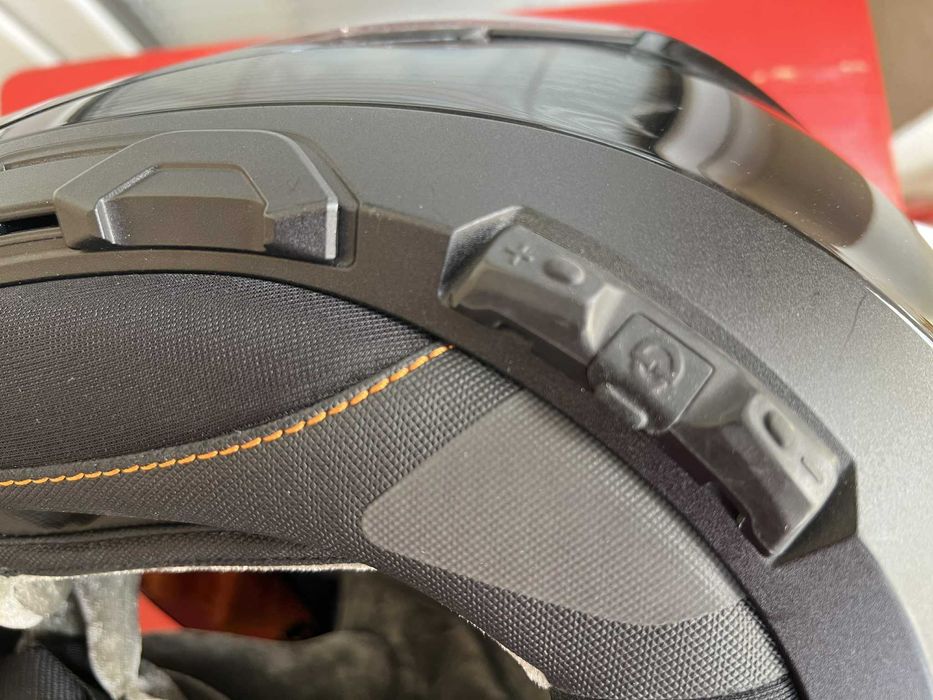 Schuberth C4 Pro.Модуларна каска с интерком SC1 Advanced