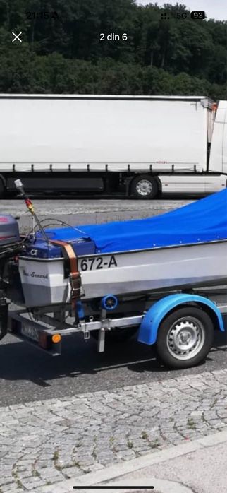 Barcă șalupă recondiționată recent