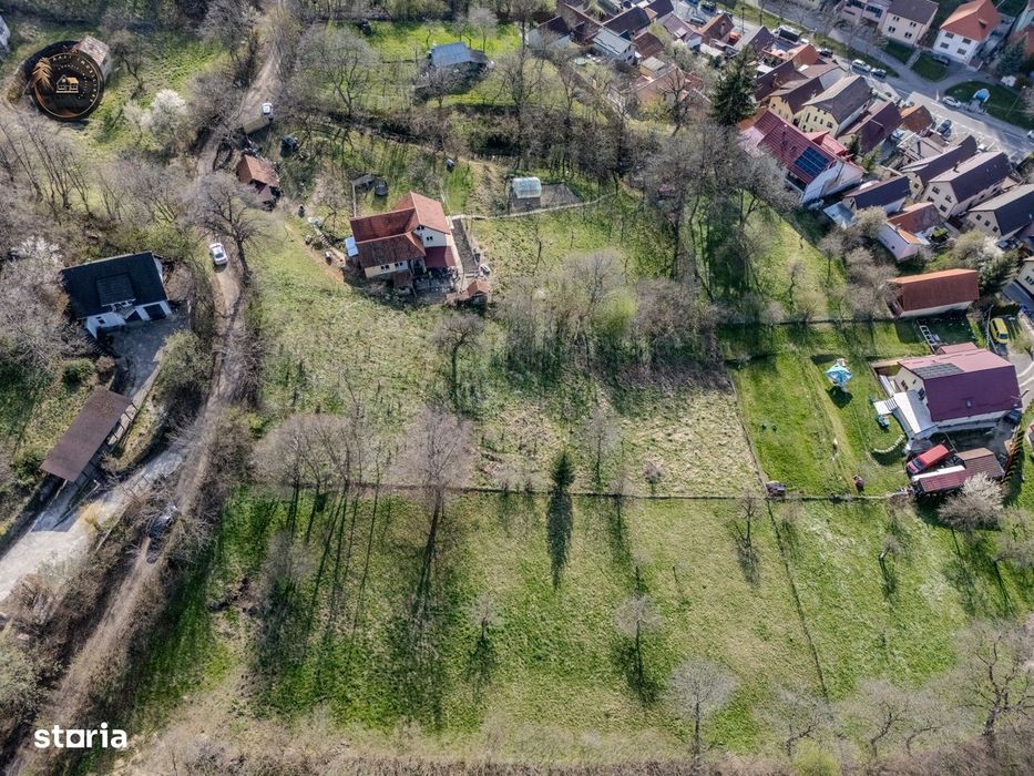 Teren intravilan de 2.390 mp în Prund-Schei, Brașov