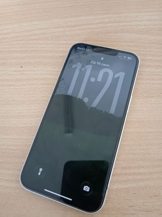 Айфон 13 белый 128гб