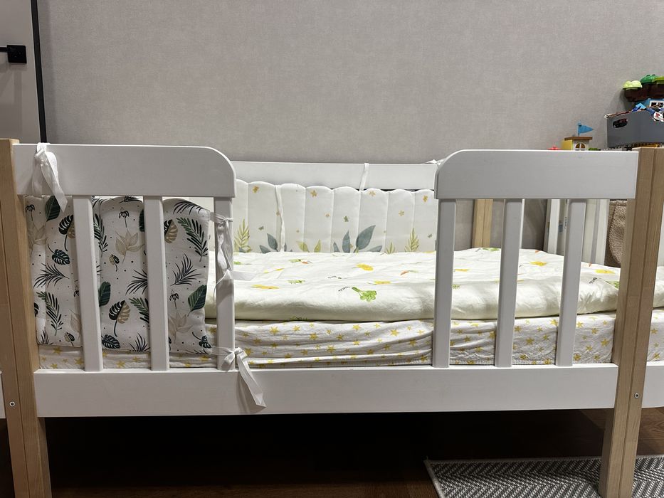 Кроватка детская