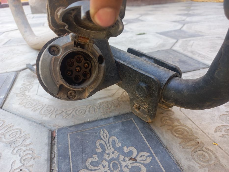 Фаркоп на ниву..