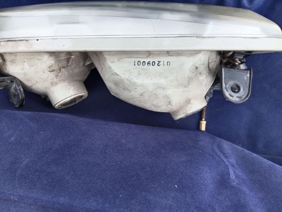 Фары Toyota camri 25
