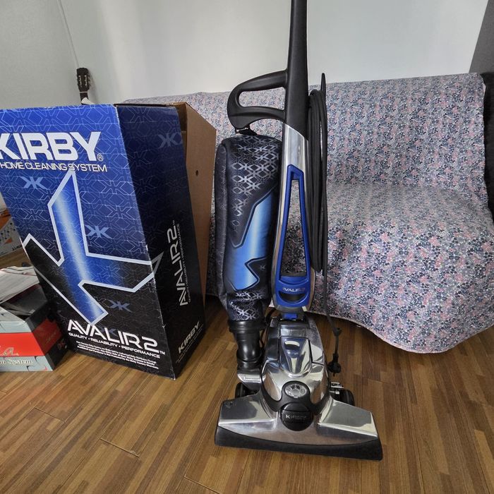 Aspirator Kirby pentru aspirat si spălat covoare