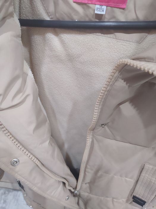 Зимняя куртка на девочку