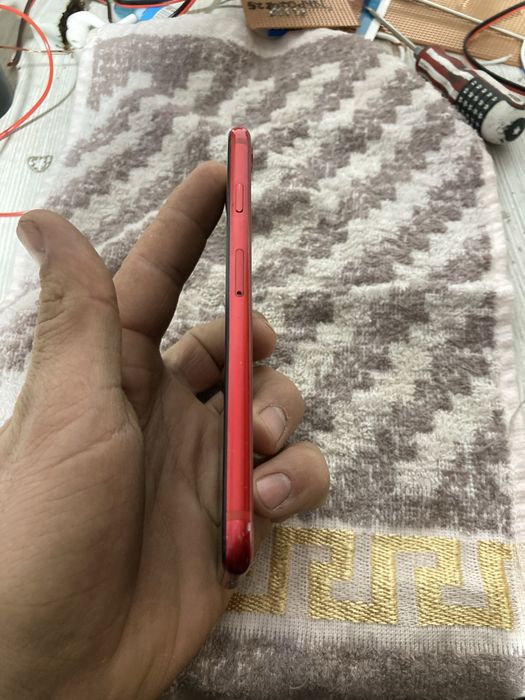 iPhone 8 ideal holatda