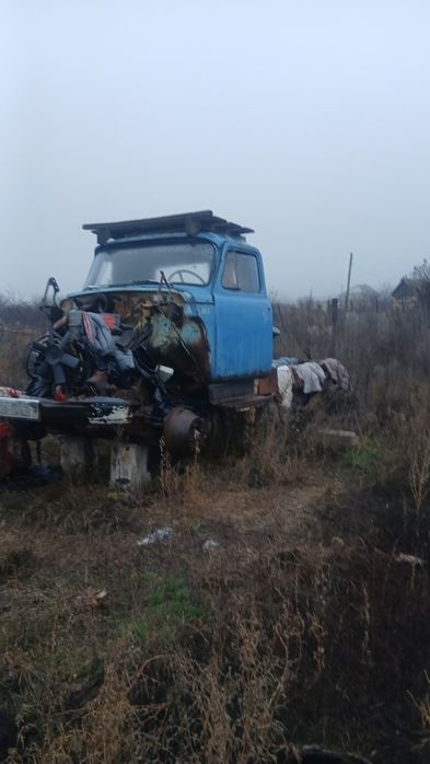 Продам газ53 по запчастям