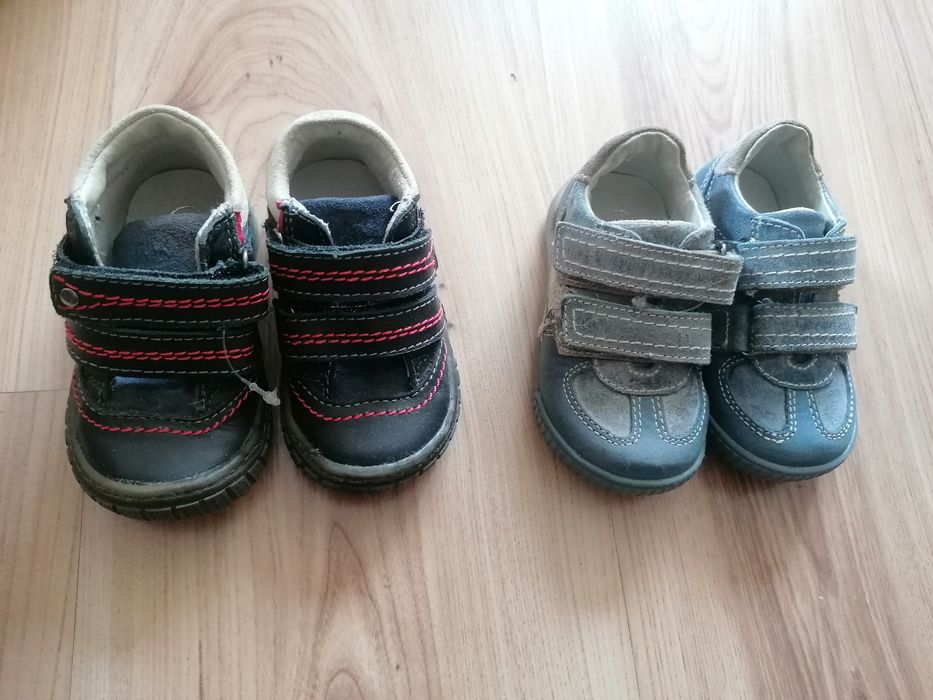 2 чифта бебешки обувки 20 номер