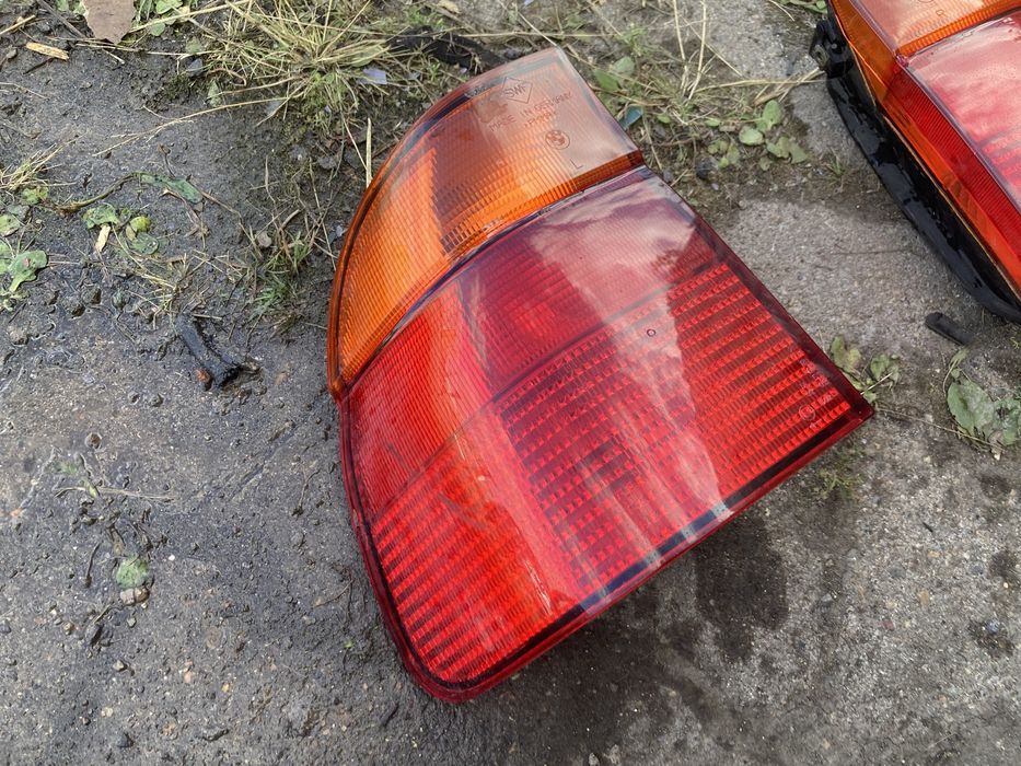 Фонари задние БМВ 5 Е39 / BMW 5 E39 универсал