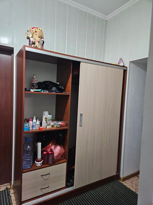 Шифоньер в отличном состоянии