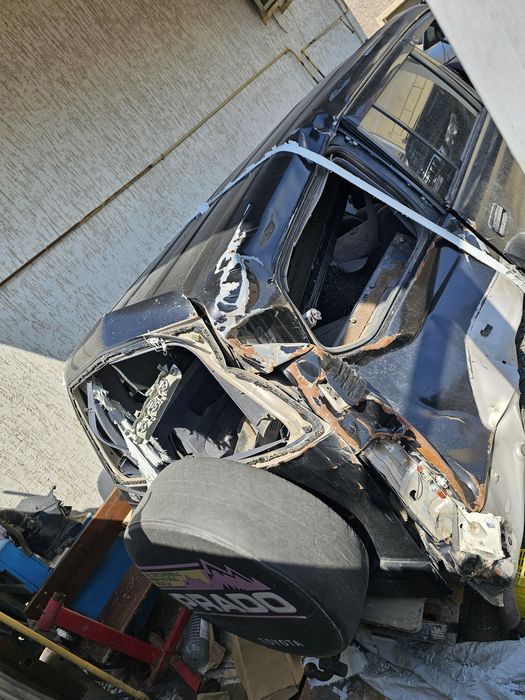 Тойота прадо  Обьем 3.4